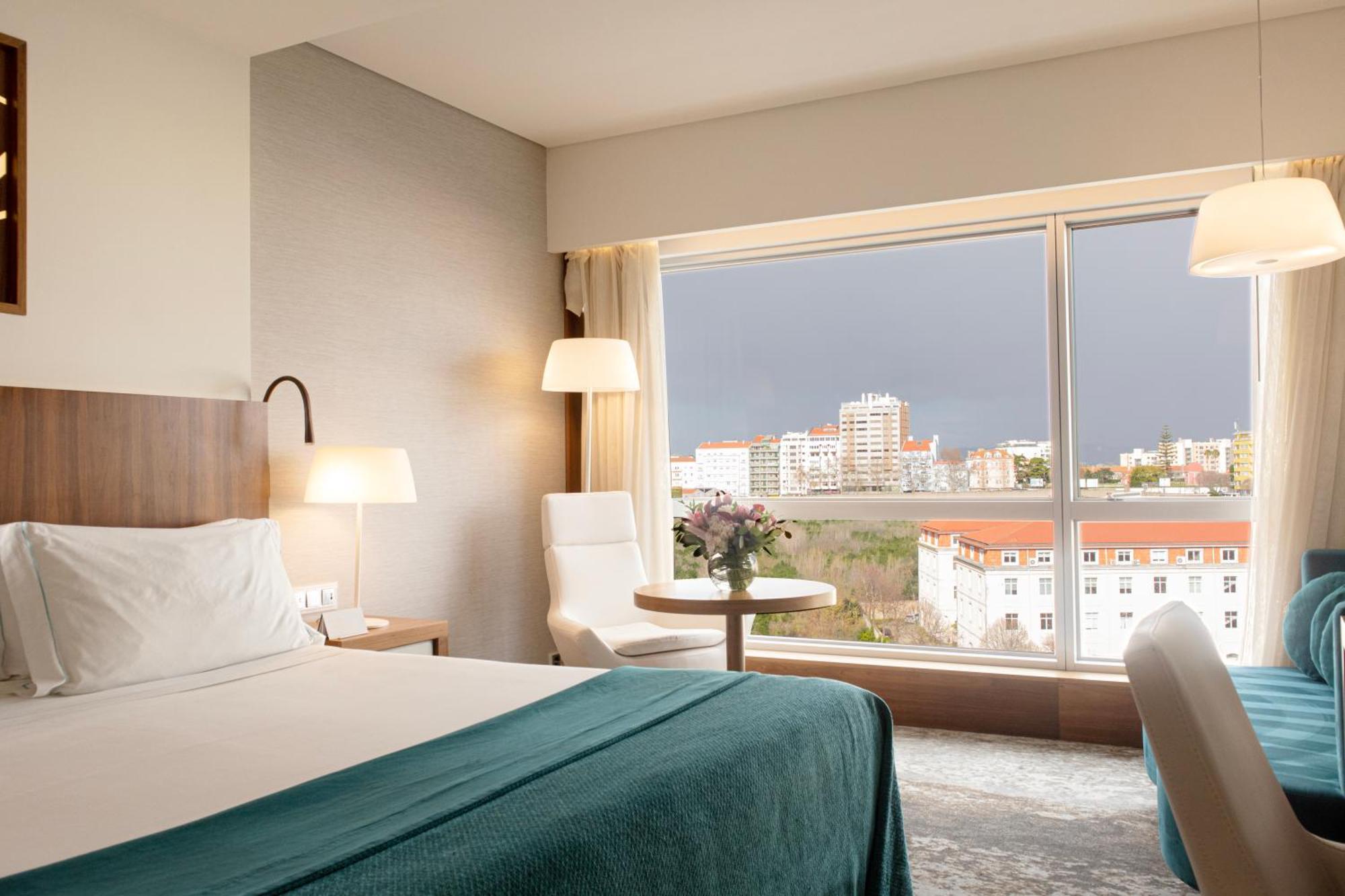 Epic Sana Lisboa Hotel Bilik gambar A room at the hotel